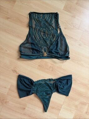 Sheer Lace Front Opening Bralette & Thong Set - Hunter Green